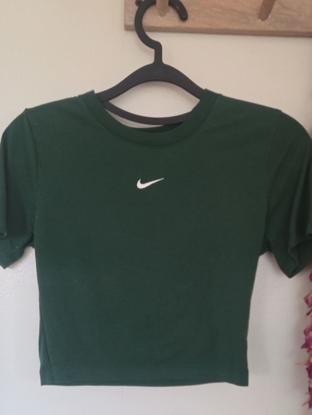 Nike Dark Green Short-Sleeve Swoosh Tee
